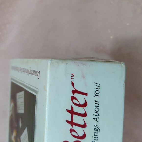 Vtg. Getting to know you better board game - Picture 13 of 13